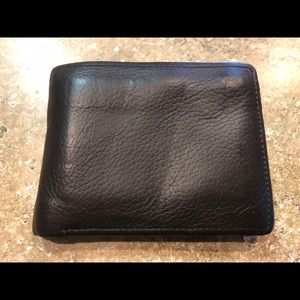 Bass Men’s Brown Wallet